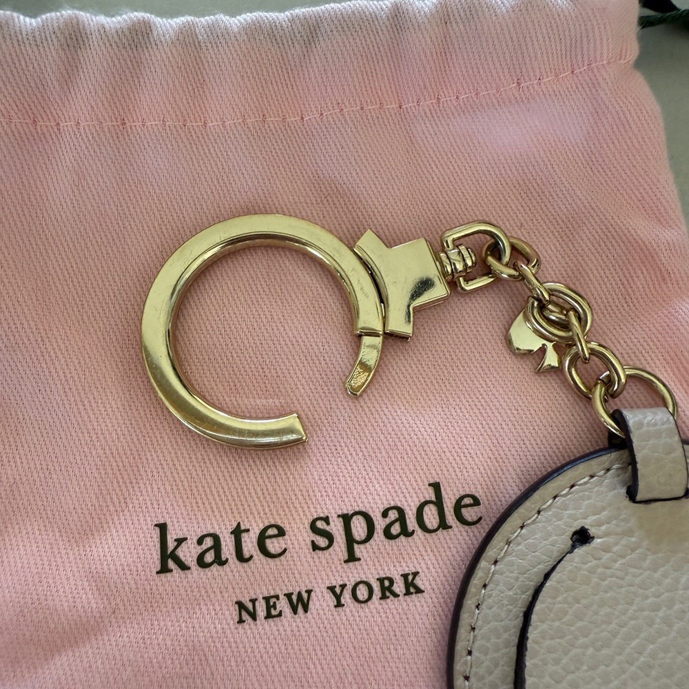 NWOT Kate Spade cream key chain bag charm with mirror - Picture 7 of 8